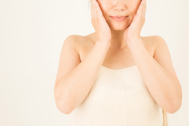 小顔マッサージ